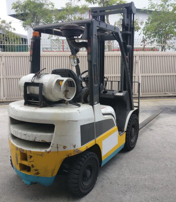 On Site Refilling LPG Forklift Gas